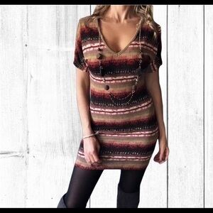 Printed Cinched Stretch Bodycon Dress w/ Necklace